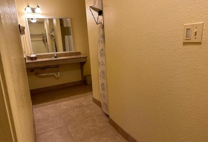 جناح ديلوكس, St. Augustine Island Inn