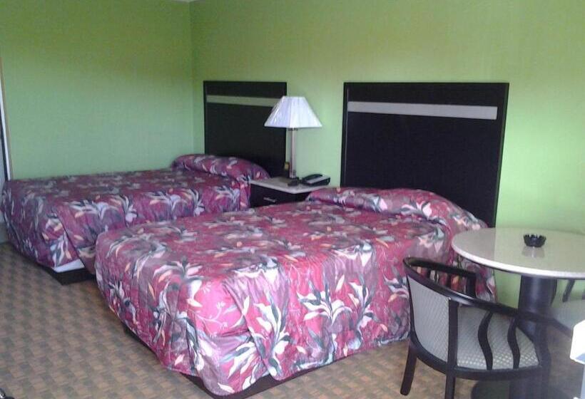 Семейный Номер, Elkton Lodge