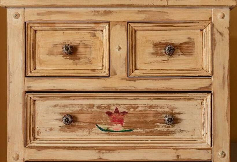 Classic-huone, Corona Villa