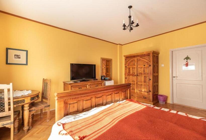 Deluxe-huone, Corona Villa