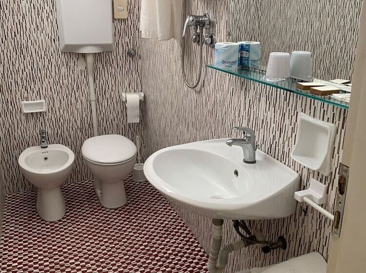 اتاق استاندارد, Adriatica Sul Mare