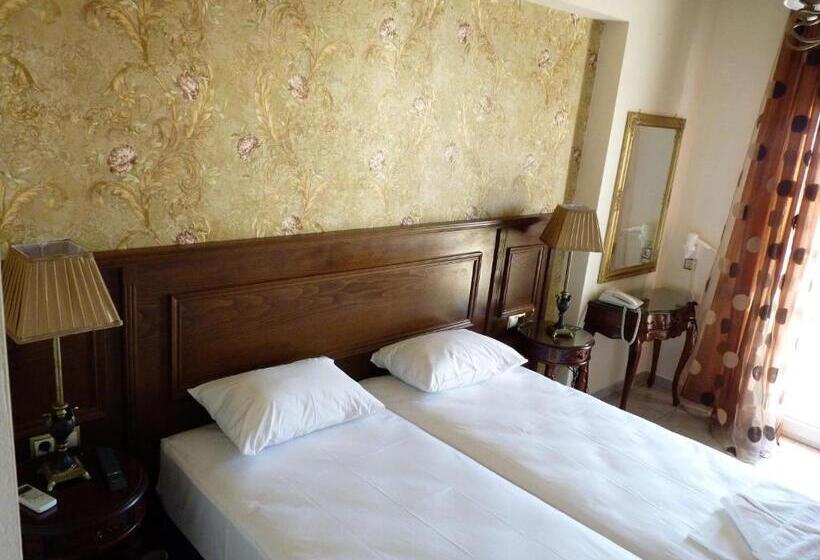 اتاق سوپریور, Artemision