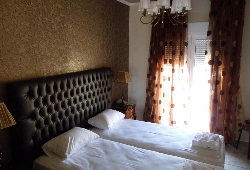 اتاق سوپریور, Artemision