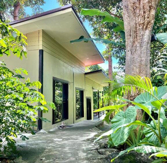 Номер Стандарт с Балконом, Sleep Inn Lonely Beach