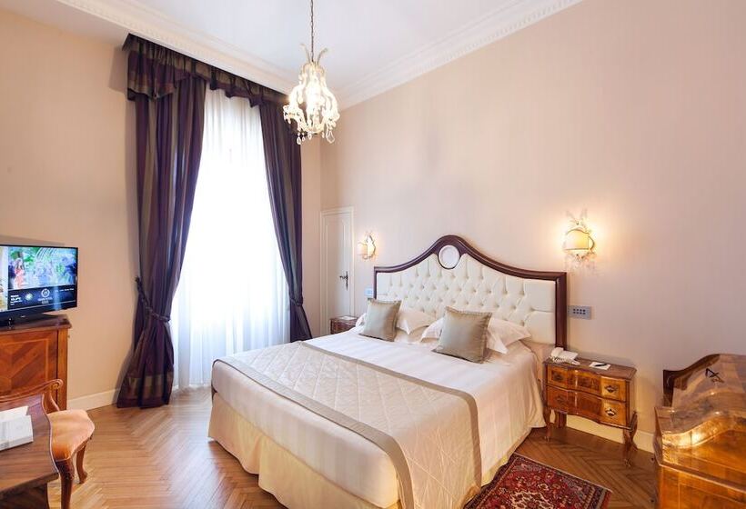 اتاق اجرایی, Grand Hotel Rimini
