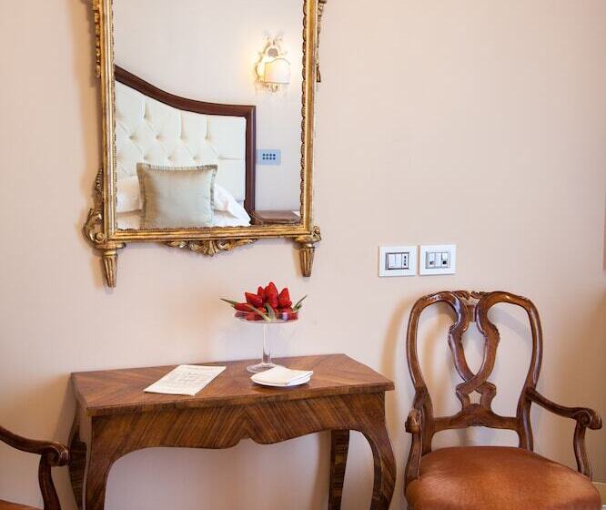 اتاق اجرایی سه نفره, Grand Hotel Rimini