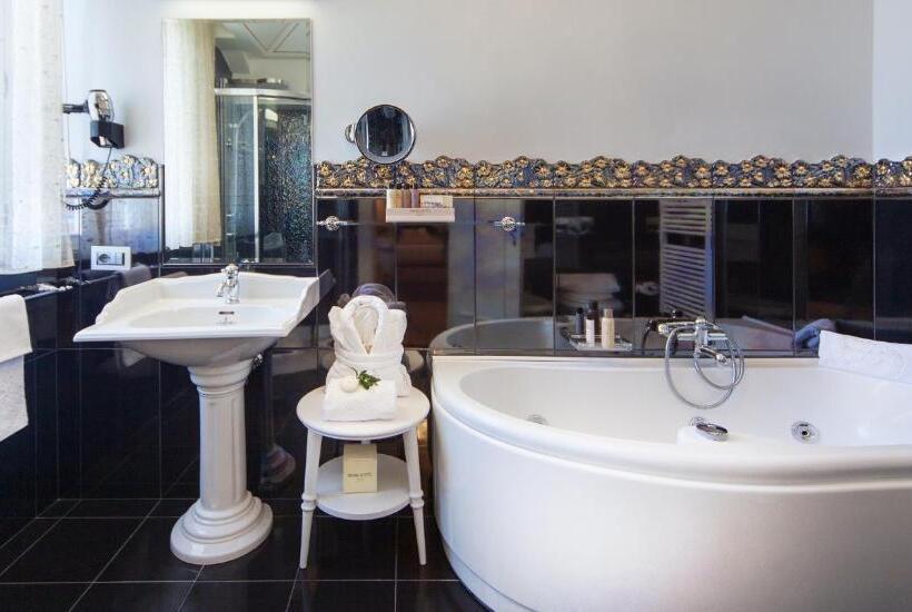 اتاق لوکس, Grand Hotel Rimini