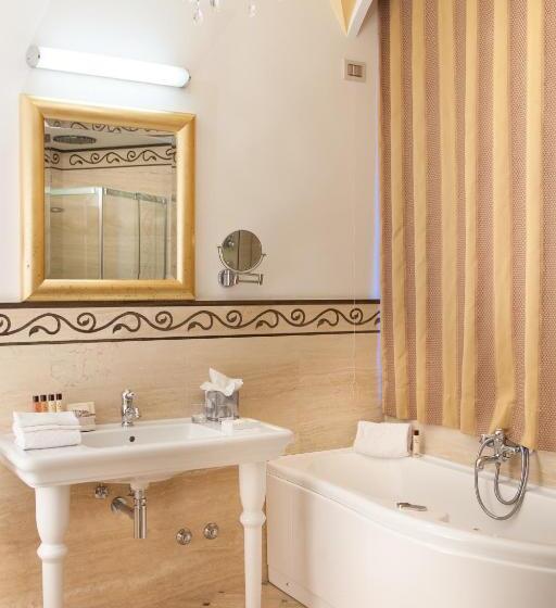 اتاق لوکس, Grand Hotel Rimini