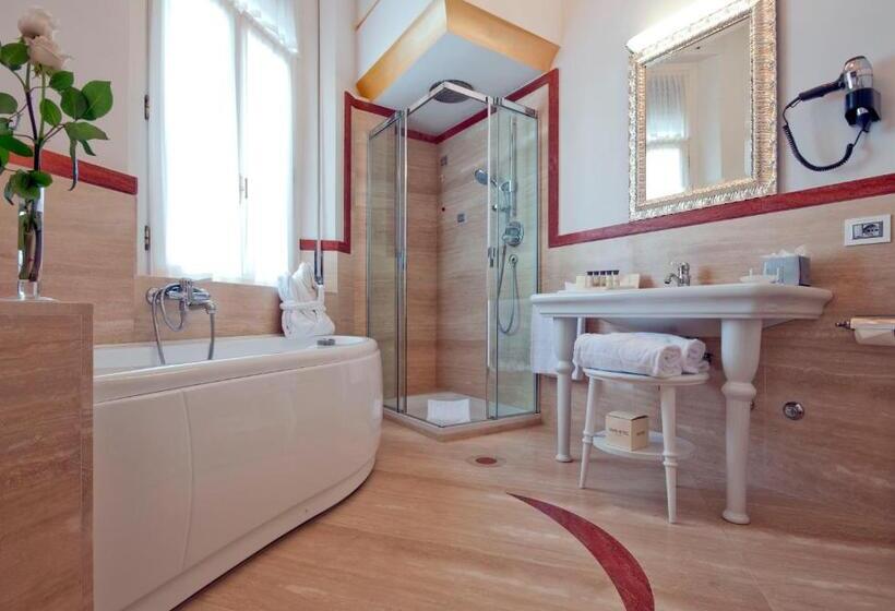 اتاق لوکس, Grand Hotel Rimini