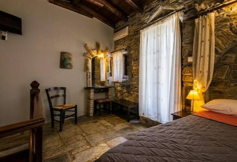 オーシャンビュースタンダードルーム, Psamathous Guesthouse
