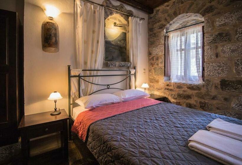 テラス付スタンダードルーム, Psamathous Guesthouse