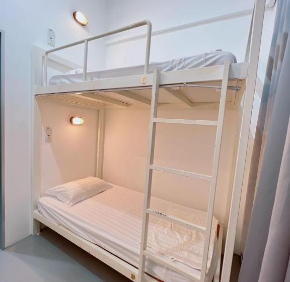 공동 객실, Summer Spring