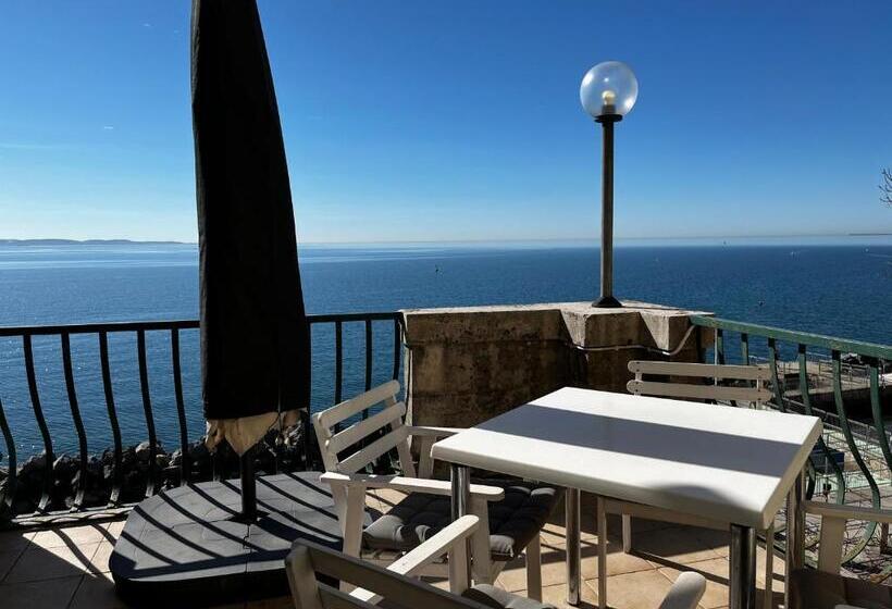 Standardzimmer mit Terrasse, Villa Tergeste