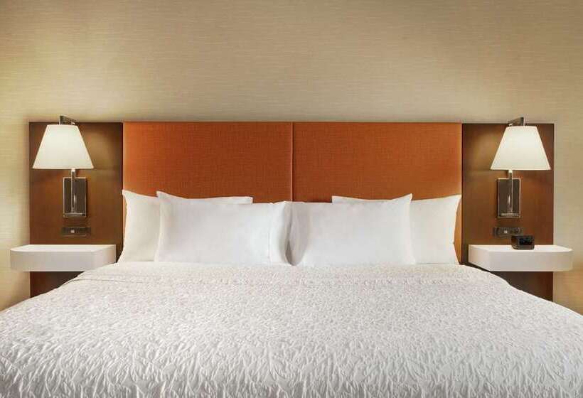 חדר סטודיו סטנדרד, Hampton Inn & Suites Watsonville