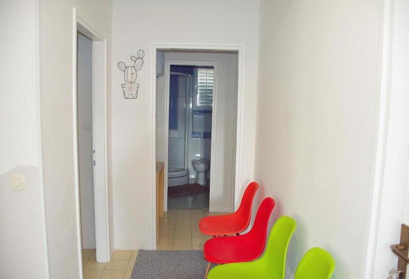 共用房间的床, Hostel Casa La Cha