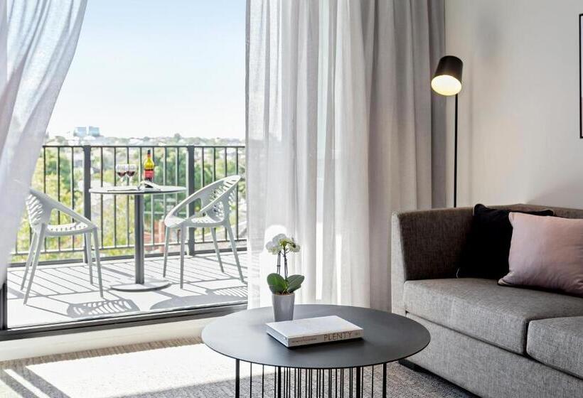 １ベッドルームアパートメント, Quest Preston