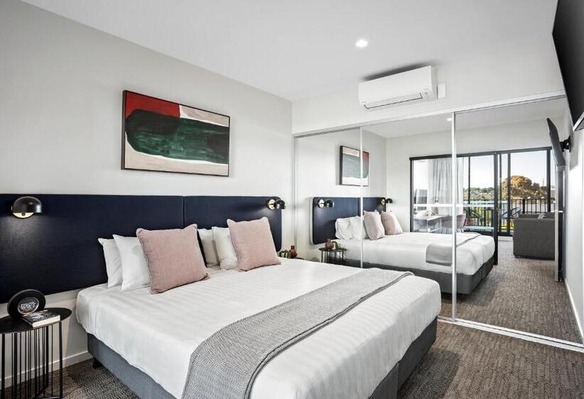 ２ベッドルームアパートメント, Quest Preston