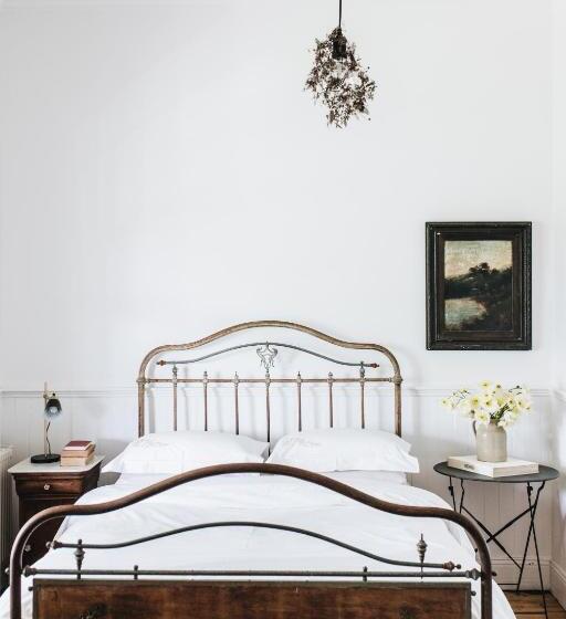 4间卧室的房子, The Main House @ Poets Lodge