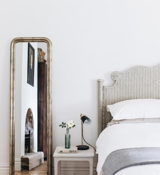 4间卧室的房子, The Main House @ Poets Lodge