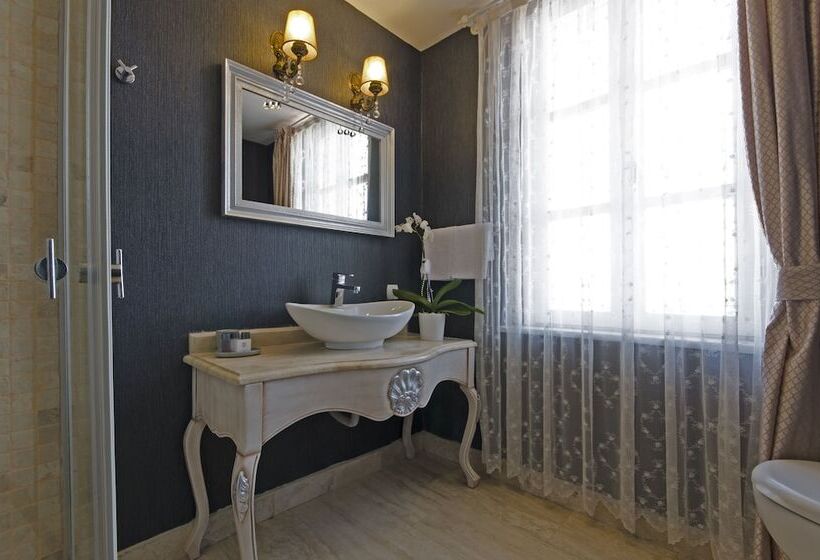 חדר דלוקס, Alacati Roka Tas Otel