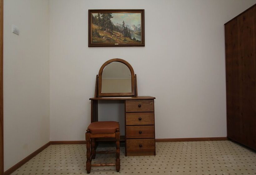 سوییت سوپریور, Walde Park