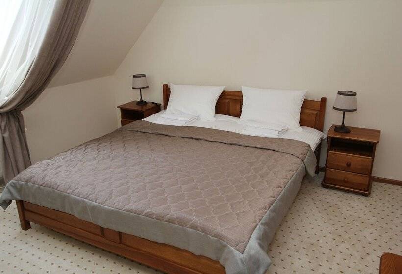 سوییت سوپریور, Walde Park