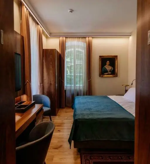 اتاق سوپریور, Boutique Hotel Dobrna Terme Dobrna
