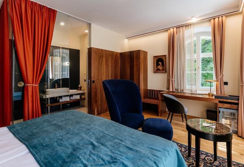 اتاق لوکس, Boutique Hotel Dobrna Terme Dobrna