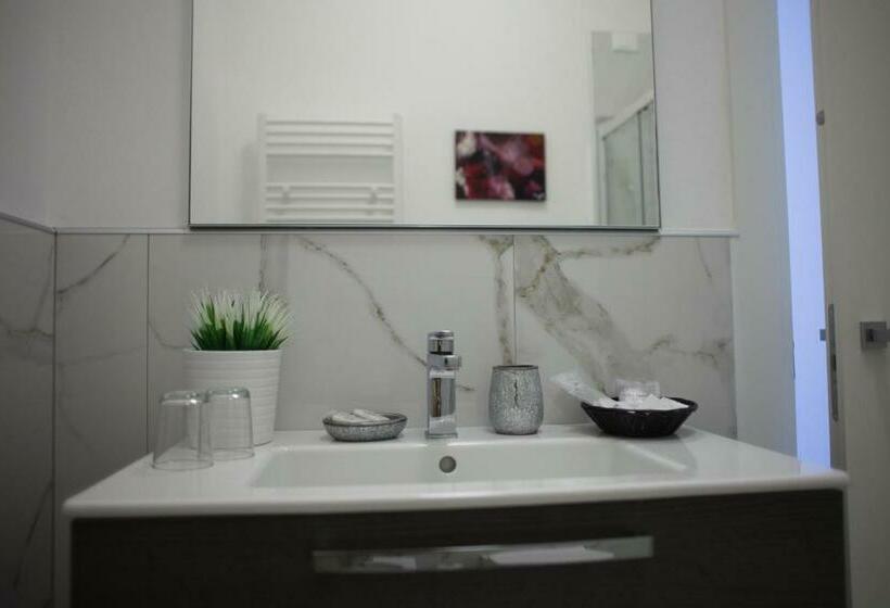 اتاق استاندارد, The Gallery Boutique Rooms