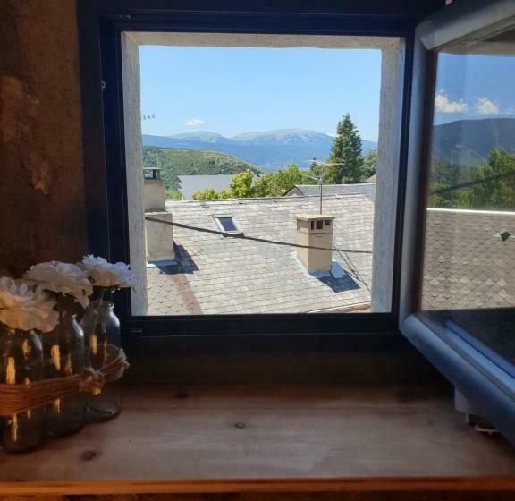 סוויטת 2 חדרי שינה, La Petite Chapelle