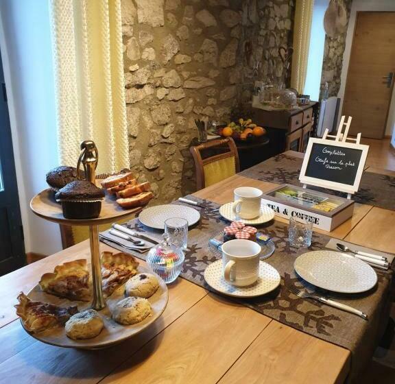 סוויטת 2 חדרי שינה, La Petite Chapelle