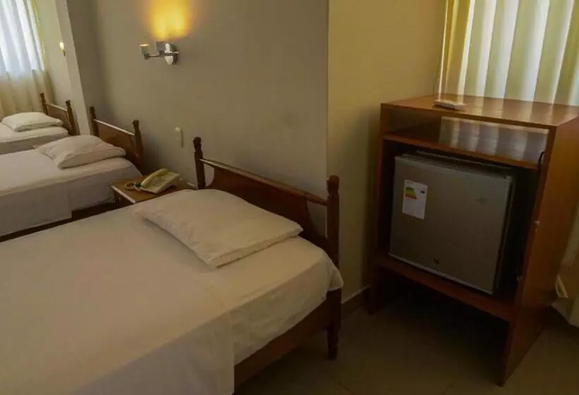 Standard Kolmen Hengen Huone, Grand Hotel Mercedes