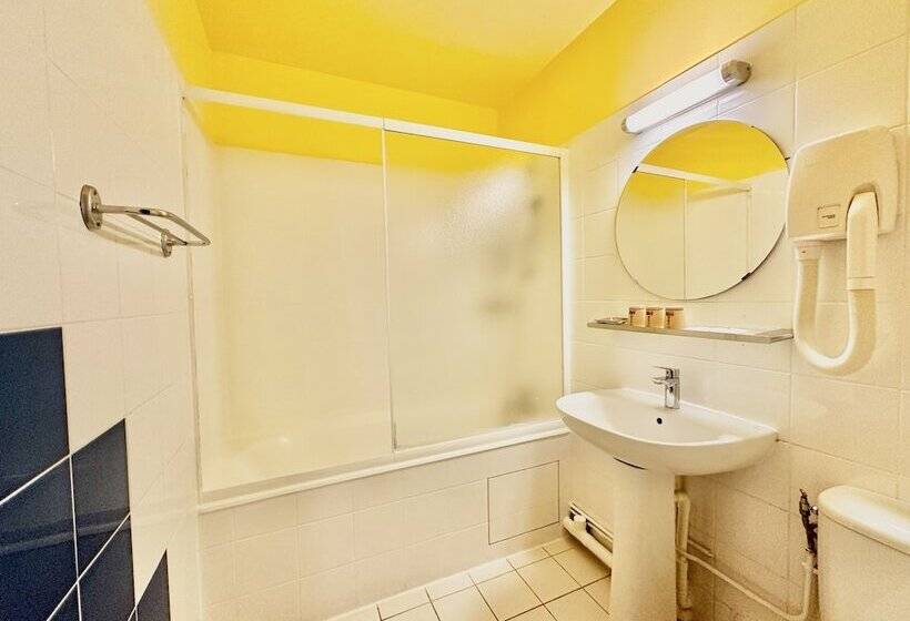 スタンダードトリプルルーム, Bellevue Montmartre