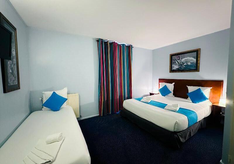 スタンダードトリプルルーム, Bellevue Montmartre