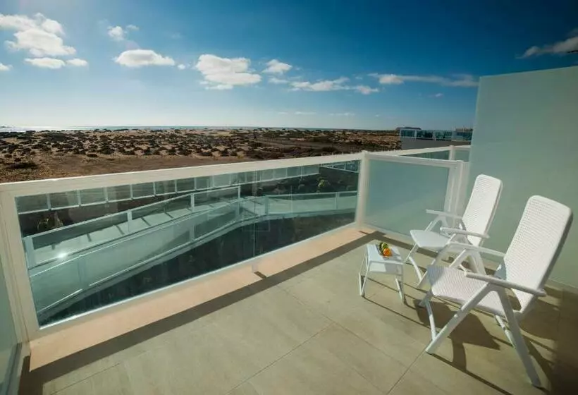 اتاق استاندارد با چشم‌انداز دریا, Boutique Tao Caleta Mar