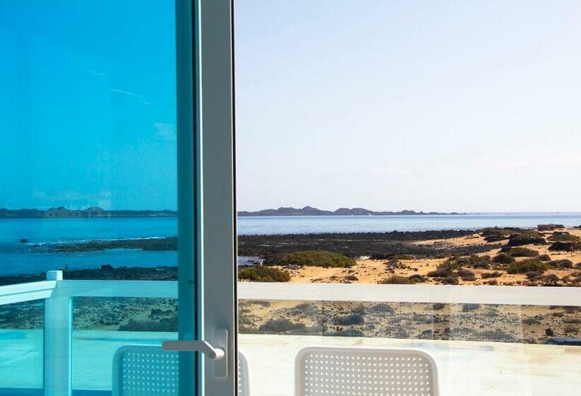 סוויטת דלוקס נוף לים, Boutique Tao Caleta Mar