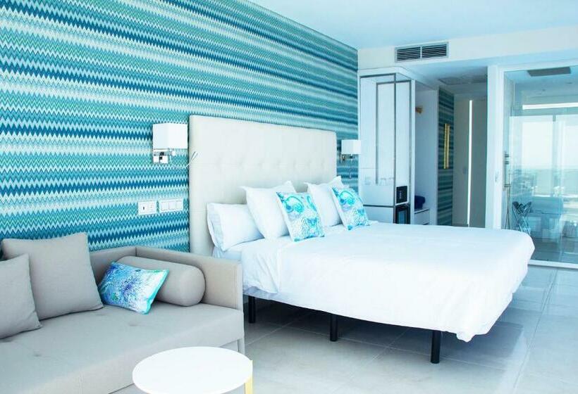 סוויטת דלוקס נוף לים, Boutique Tao Caleta Mar