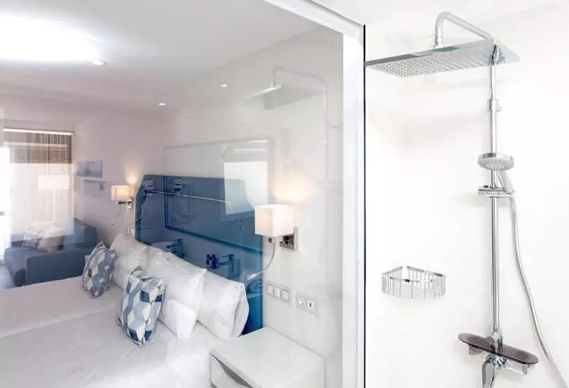 اتاق استاندارد سه نفره, Boutique Tao Caleta Mar