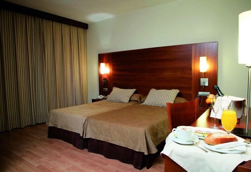 غرفة قياسية فردية, Bs Capitulaciones