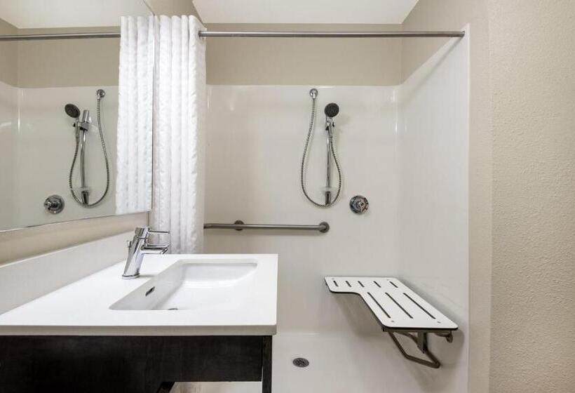 身障者適用スタンダードルーム, Candlewood Suites Durham   Rtp, An Ihg