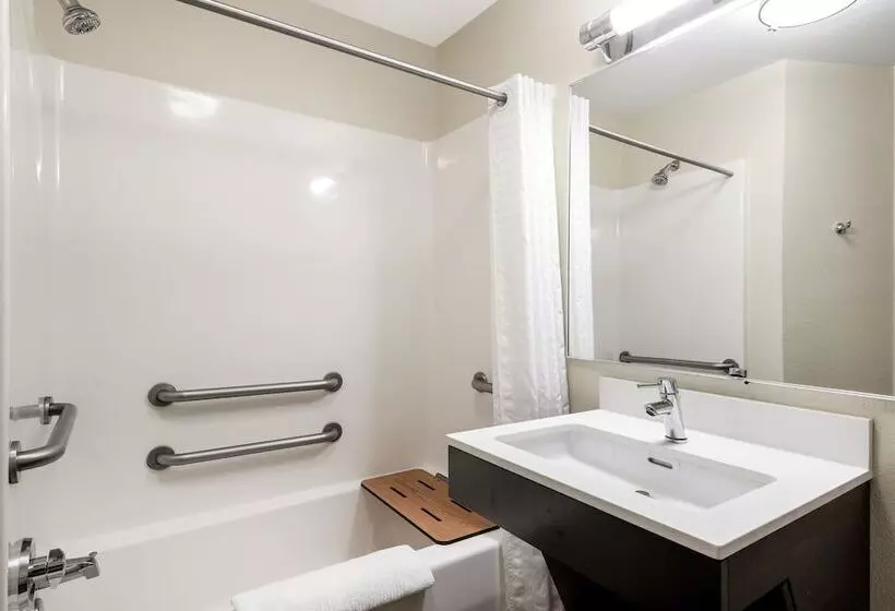 身障者適用スイートルーム, Candlewood Suites Durham   Rtp, An Ihg