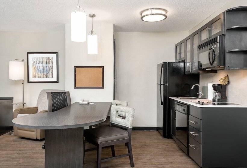 适合残疾人士使用的套间, Candlewood Suites Durham   Rtp, An Ihg