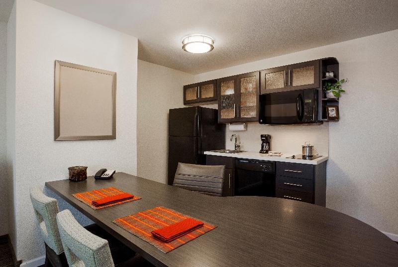 身障者適用スイートルーム, Candlewood Suites Durham   Rtp, An Ihg