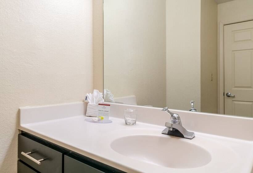 Люкс, Candlewood Suites Washington Fairfax, An Ihg
