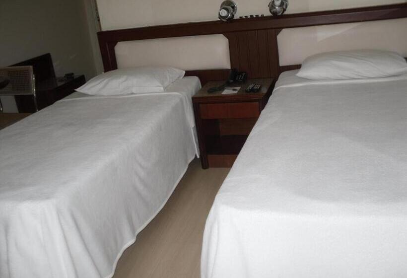 高级大房间, Cha Prime Curitiba