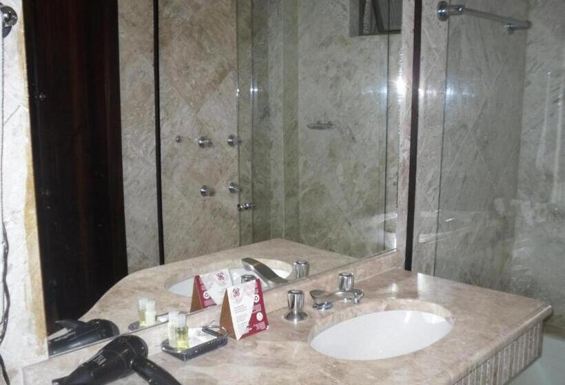اتاق اجرایی سه نفره, Cha Prime Curitiba