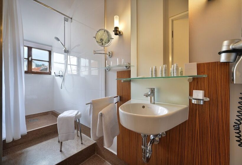 اتاق استاندارد, Design Hotel Neruda