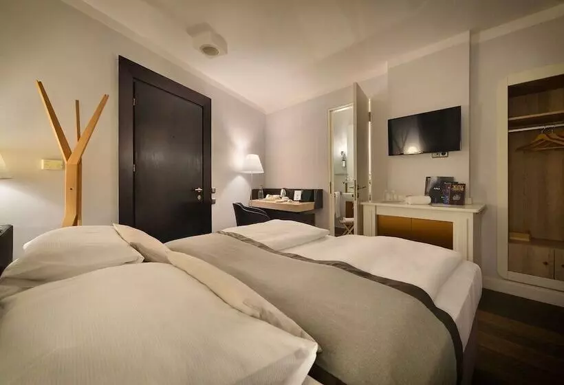 اتاق استاندارد, Design Hotel Neruda