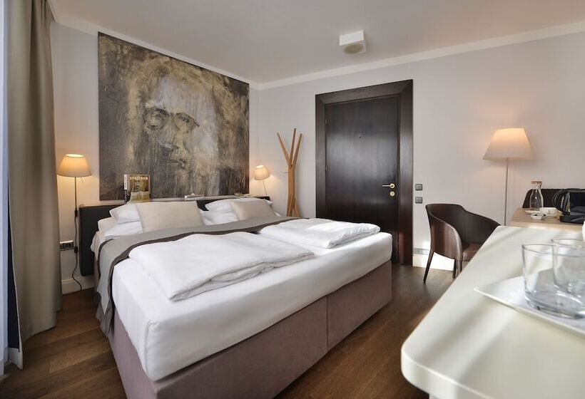 اتاق استاندارد, Design Hotel Neruda