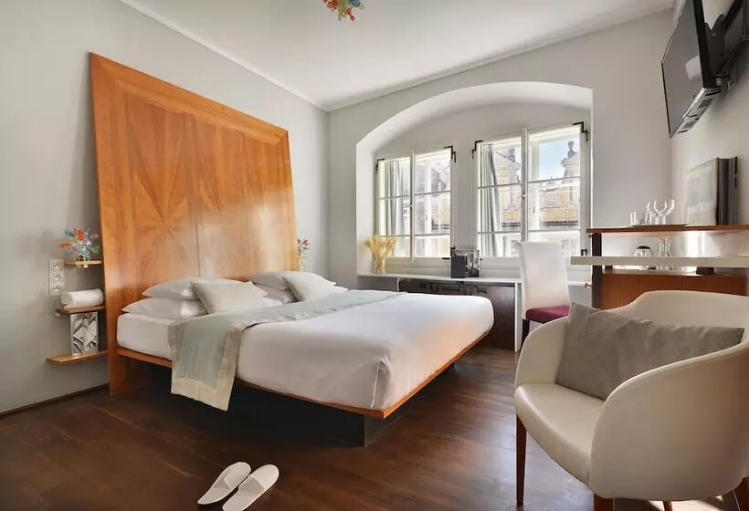 اتاق سوپریور, Design Hotel Neruda